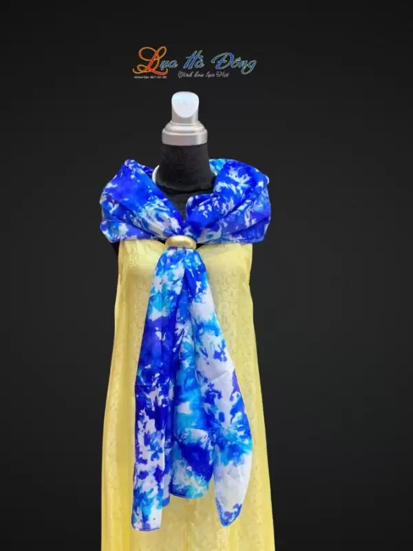 khan-tam-loang-nhieu-mau