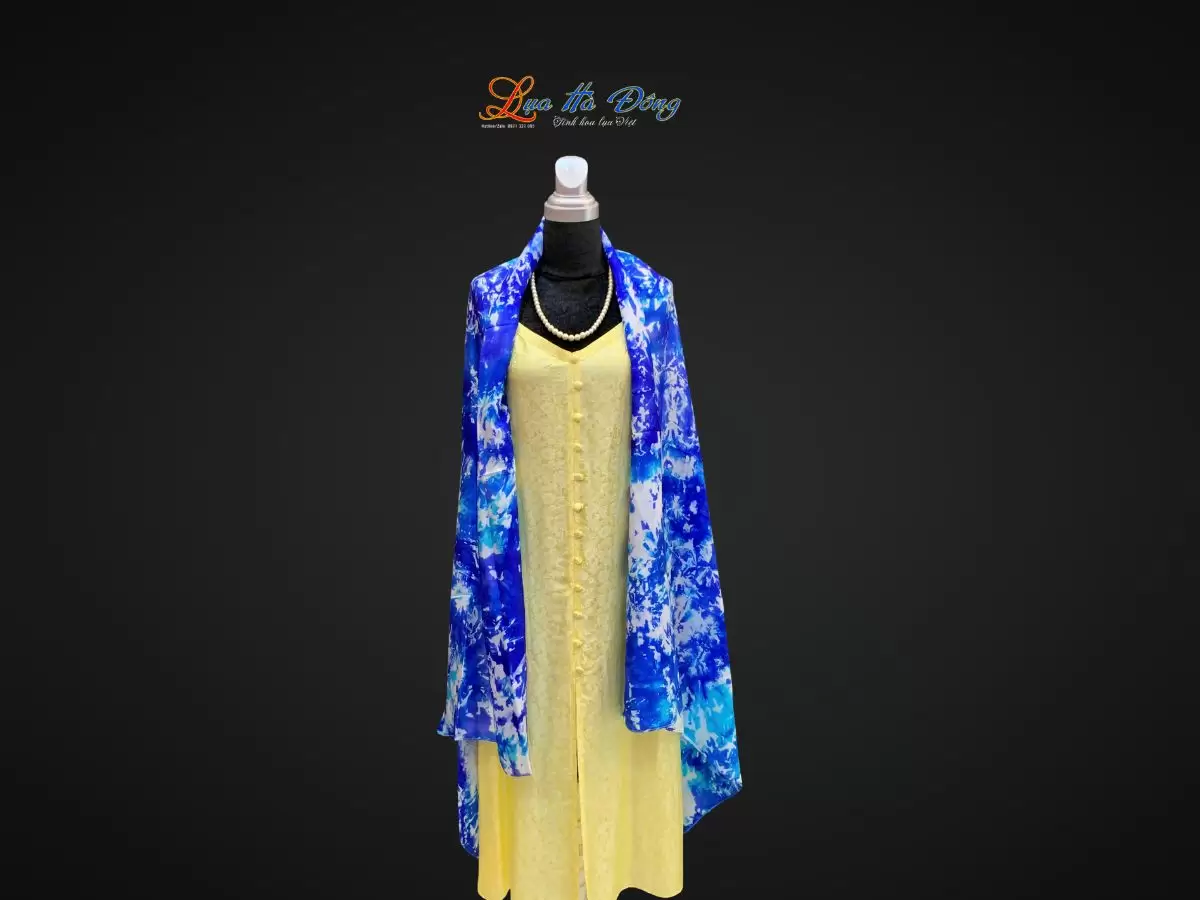 khan-tam-loang-nhieu-mau