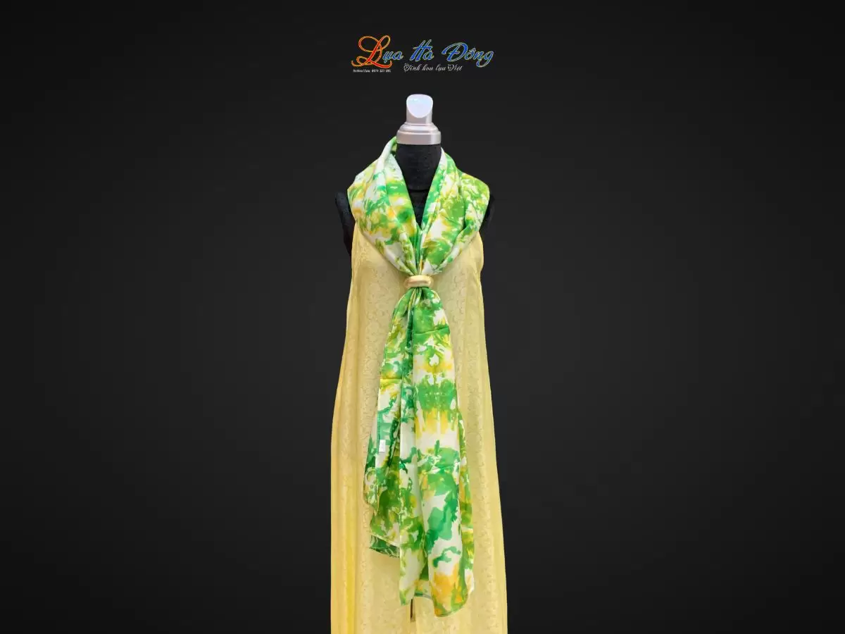 khan-tam-loang-nhieu-mau