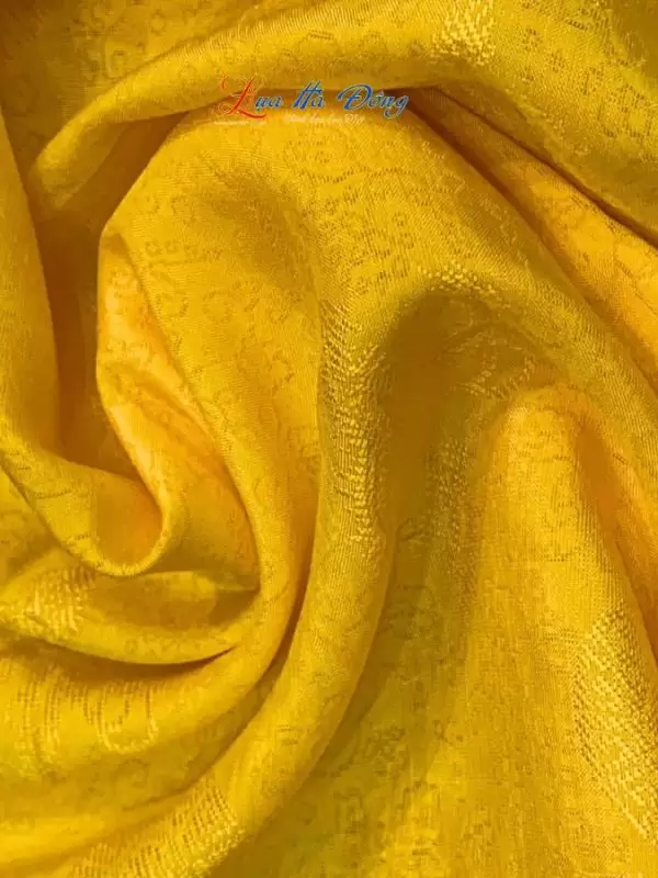 Khan-lua-van-co-hoa-tiet-nhieu-mau (2)