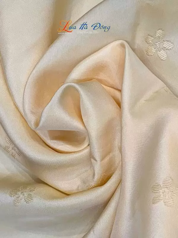 Khan-lua-van-co-hoa-tiet-nhieu-mau (4)