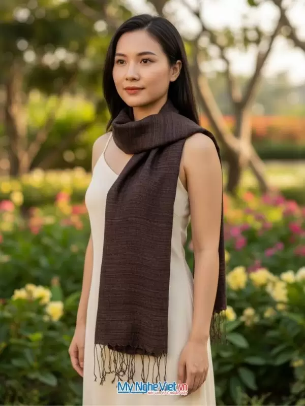 Khăn Lụa Tơ Tằm Trơn Màu Nâu Đen 85x180cm MNV-KLPT002-1