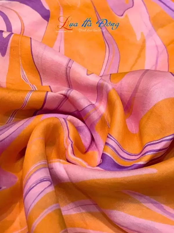 Khăn Lụa Tơ Tằm Vẽ Thủy Ấn