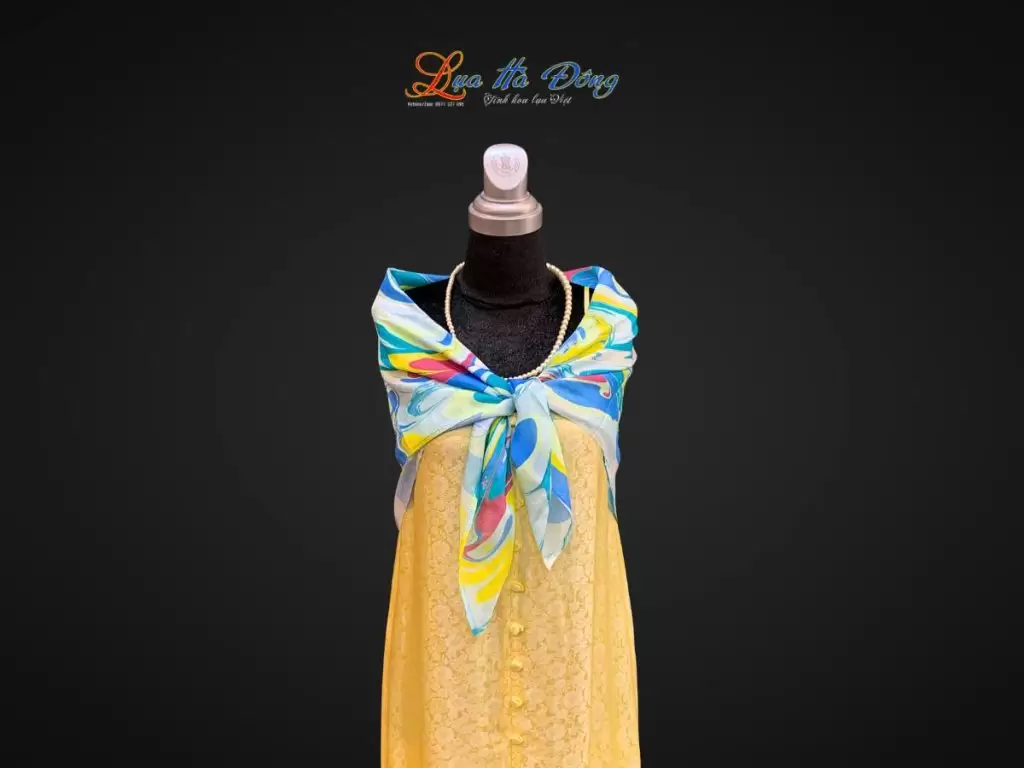 Khăn Lụa Tơ Tằm Vẽ Thủy Ấn