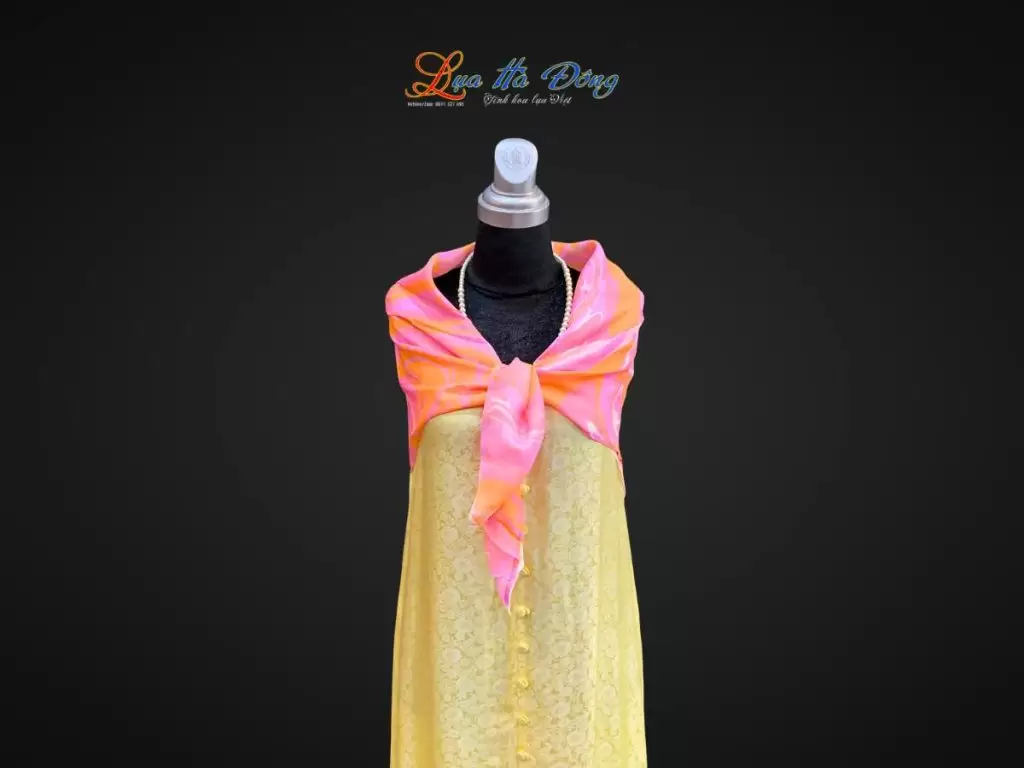 Khăn Lụa Tơ Tằm Vẽ Thủy Ấn