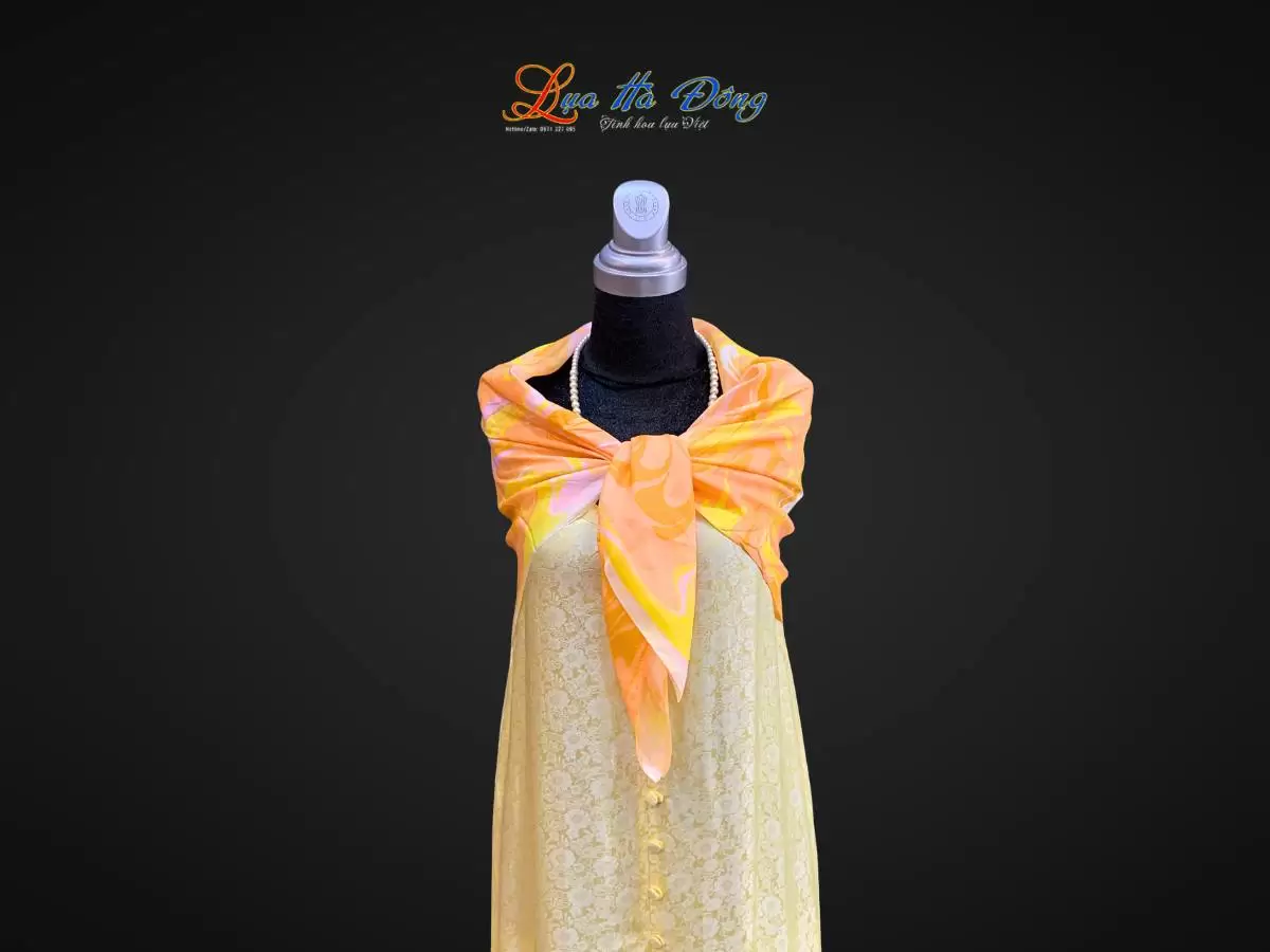 Khăn Lụa Tơ Tằm Vẽ Thủy Ấn