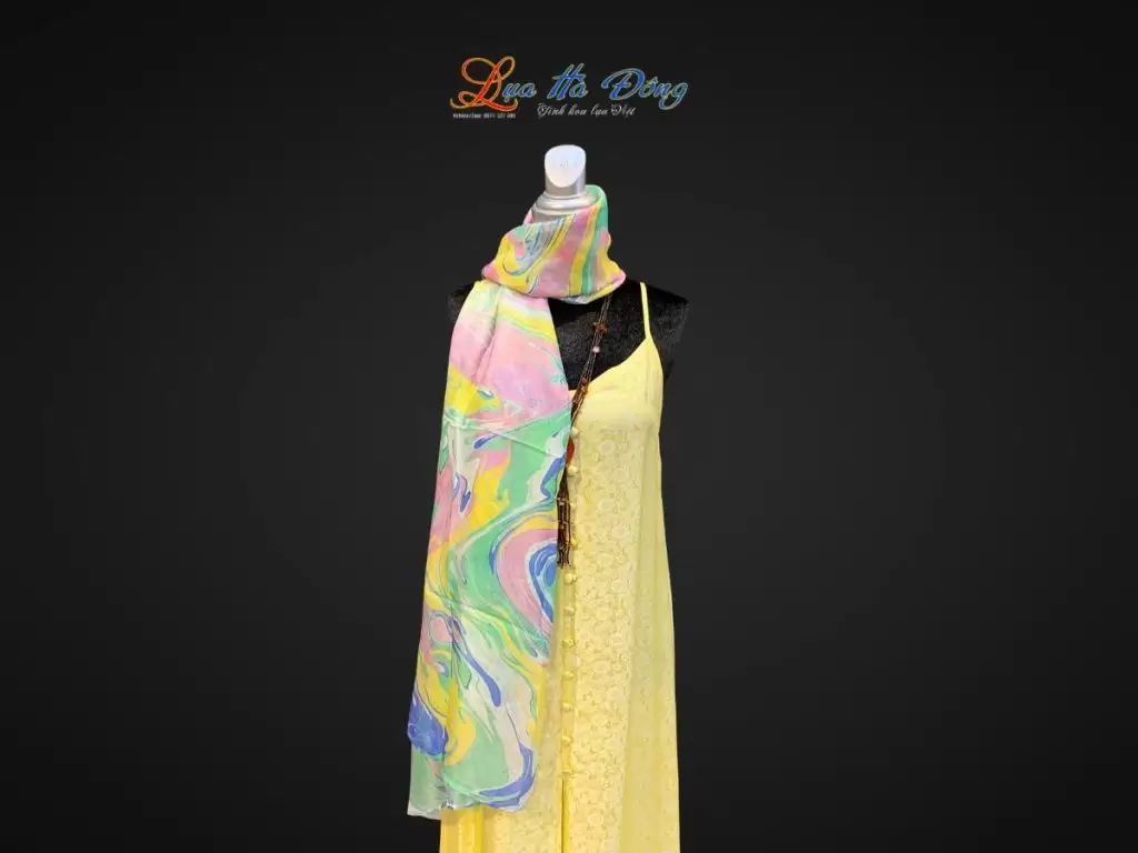 Khăn Lụa Tơ Tằm Vẽ Thủy Ấn