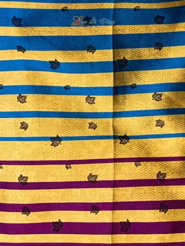 Khăn Lụa Lá Dâu