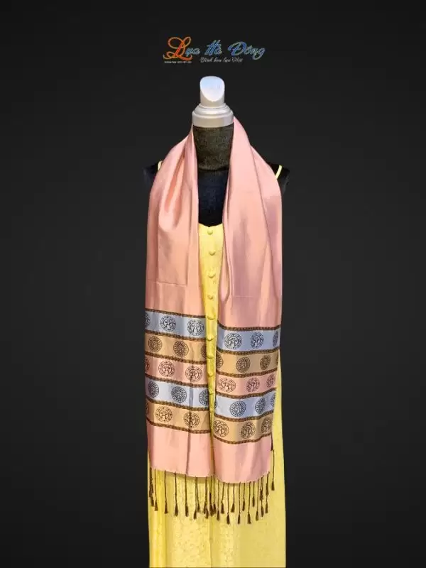 Khăn Lụa Cổng Làng Hà Đông