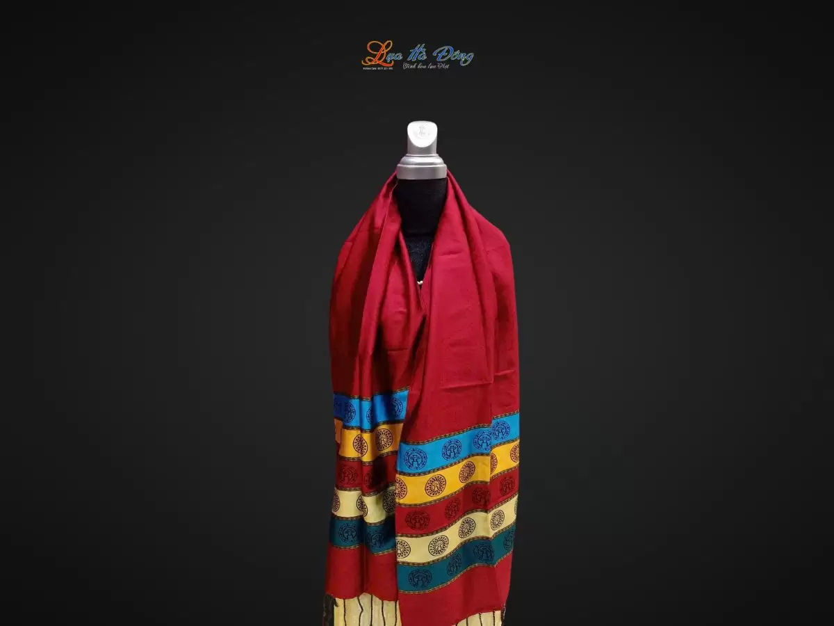 Khăn Lụa trống đồng Văn Miếu Quốc Tử Giám