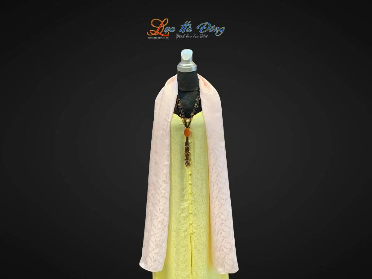 Khăn lụa dài họa tiết đuôi cong hồng phấn