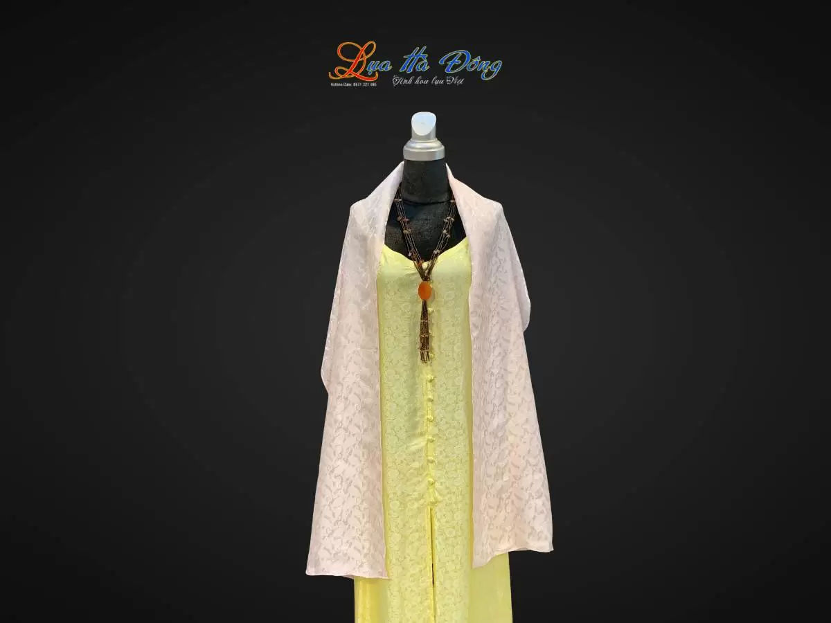 Khăn lụa dài họa tiết đuôi cong hồng phấn