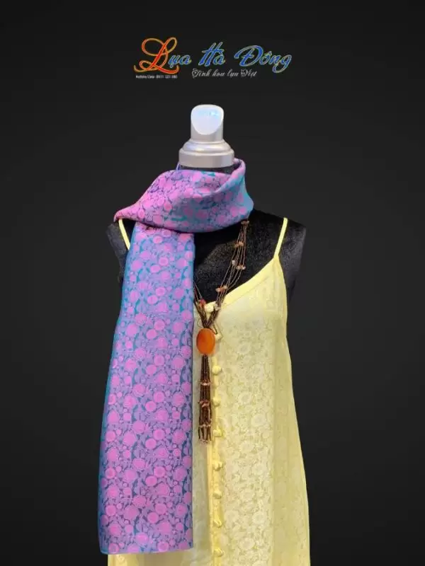 Khăn lụa dài họa tiết hồng thọ tím xanh