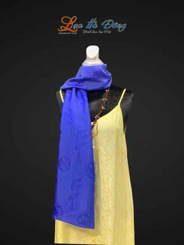 Khăn lụa dài họa tiết phượng thọ xanh dương