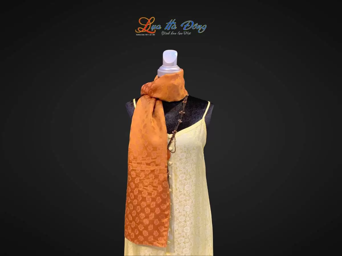 Khăn lụa dài họa tiết hoa đào vàng đồng