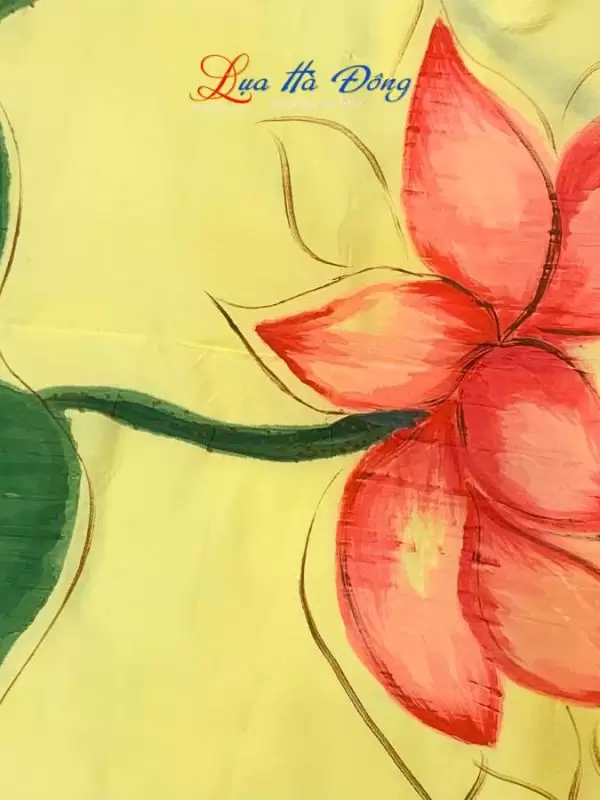 Khăn lụa tơ tằm vẽ tay hoa sen