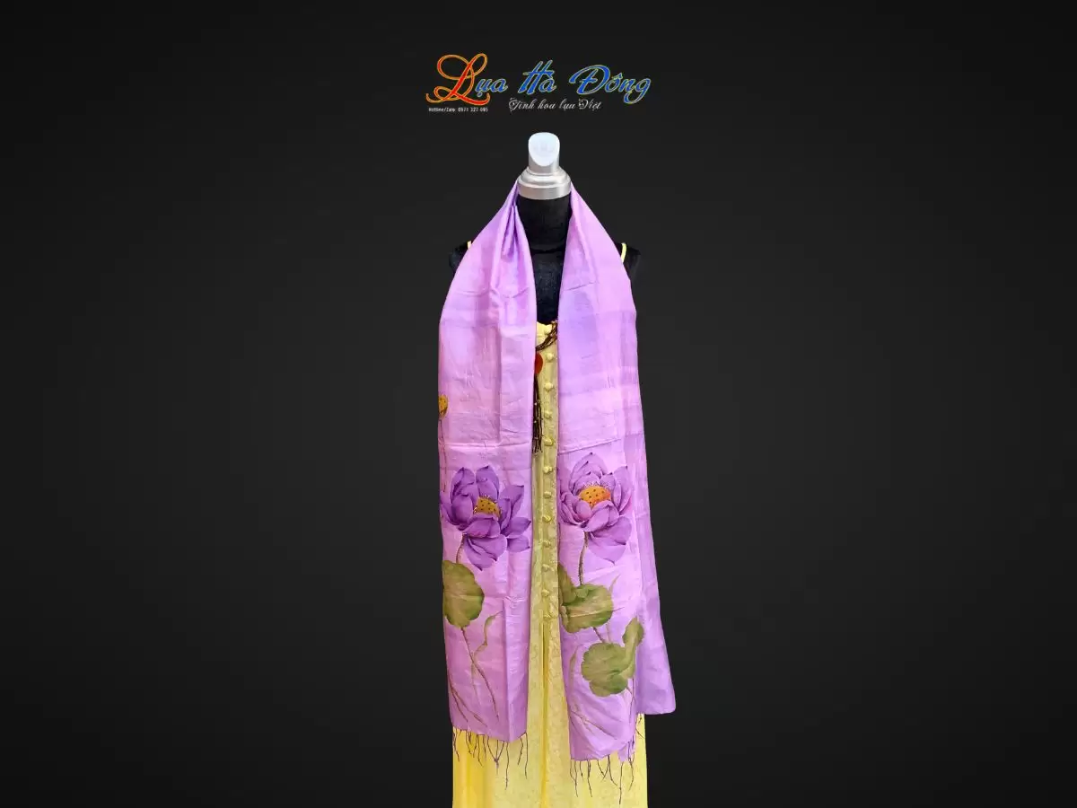 Khăn lụa tơ tằm vẽ tay hoa sen tua rua 100% silk