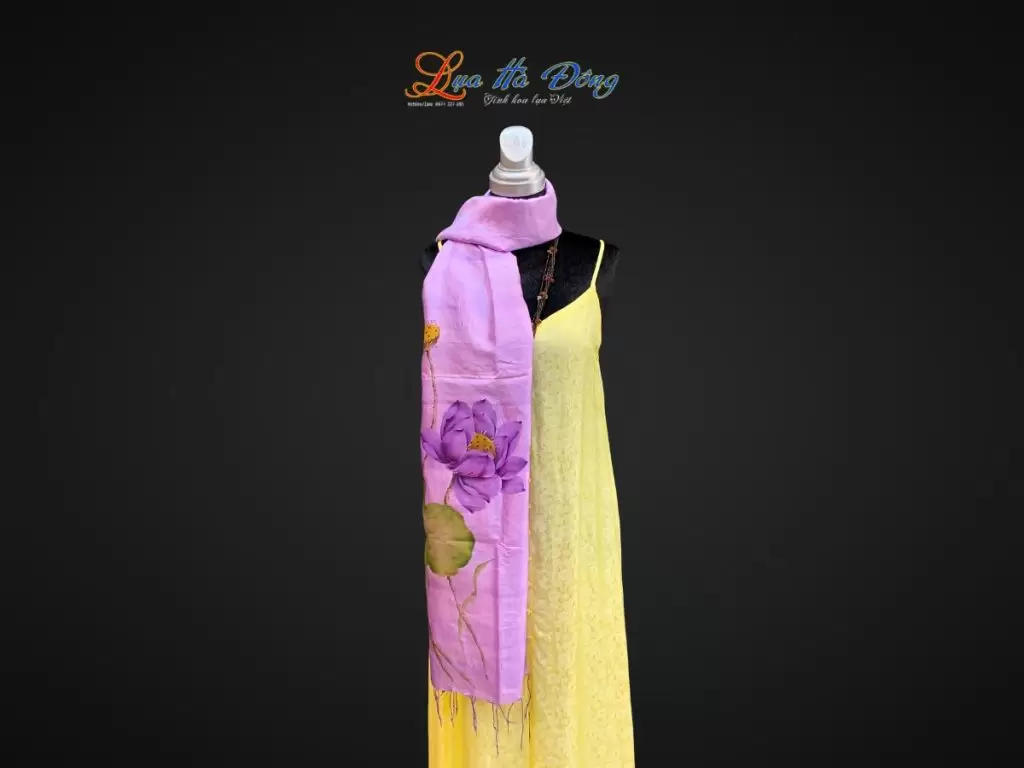 Khăn lụa tơ tằm vẽ tay hoa sen tua rua 100% silk