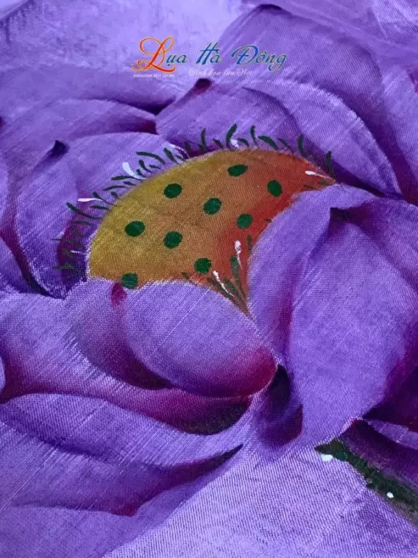 Khăn lụa tơ tằm vẽ tay hoa sen tua rua 100% silk