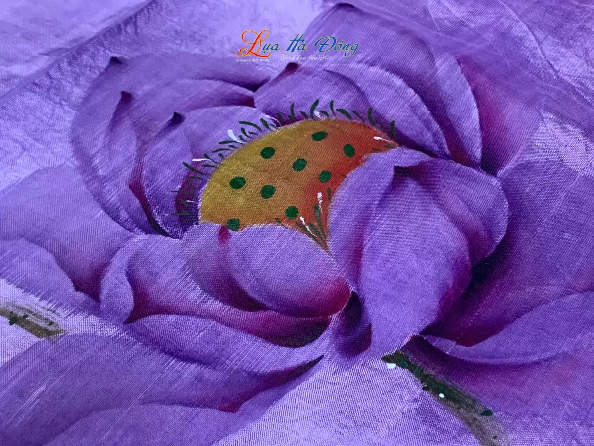 Khăn lụa tơ tằm vẽ tay hoa sen tua rua 100% silk