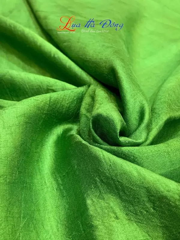 Khăn lụa tơ tằm màu xanh lá