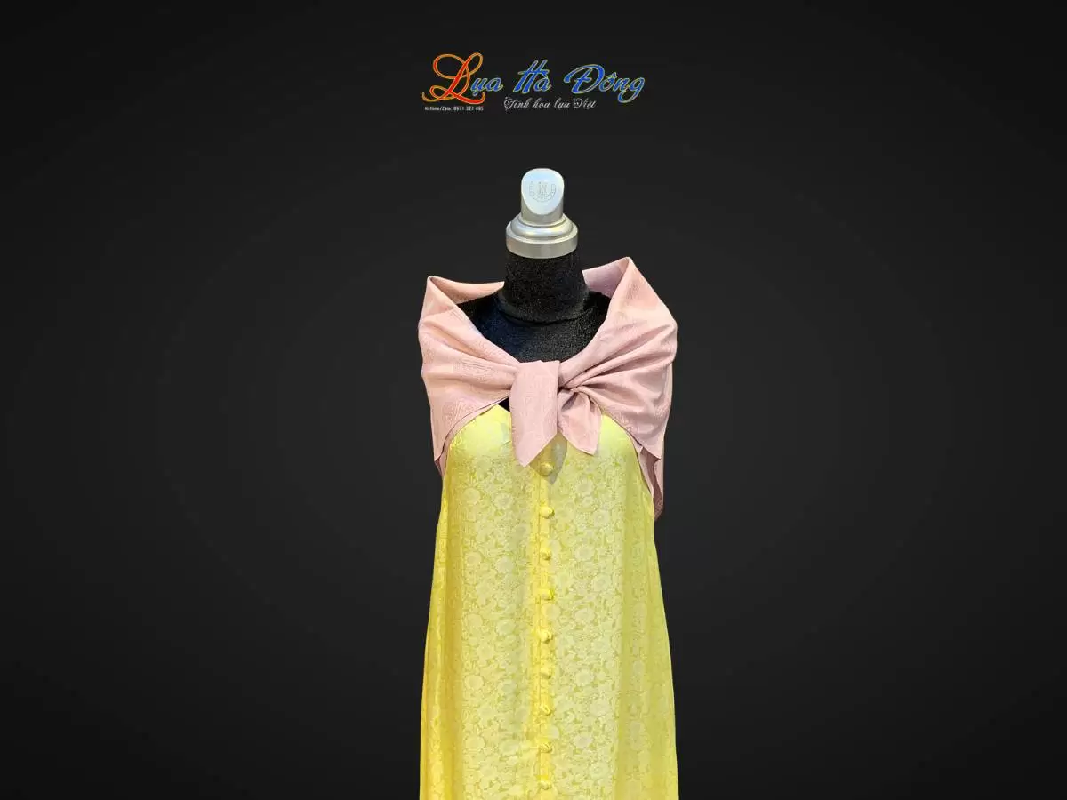 Khăn lụa vân cổ triện thọ