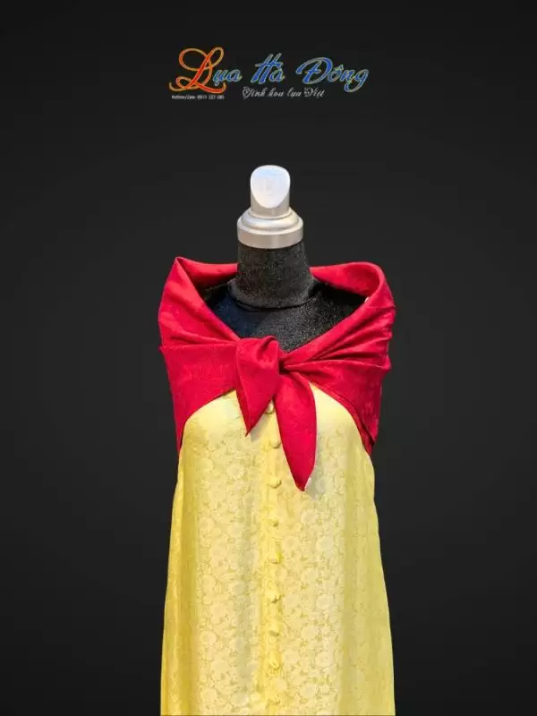 Khăn lụa vân cổ triện thọ