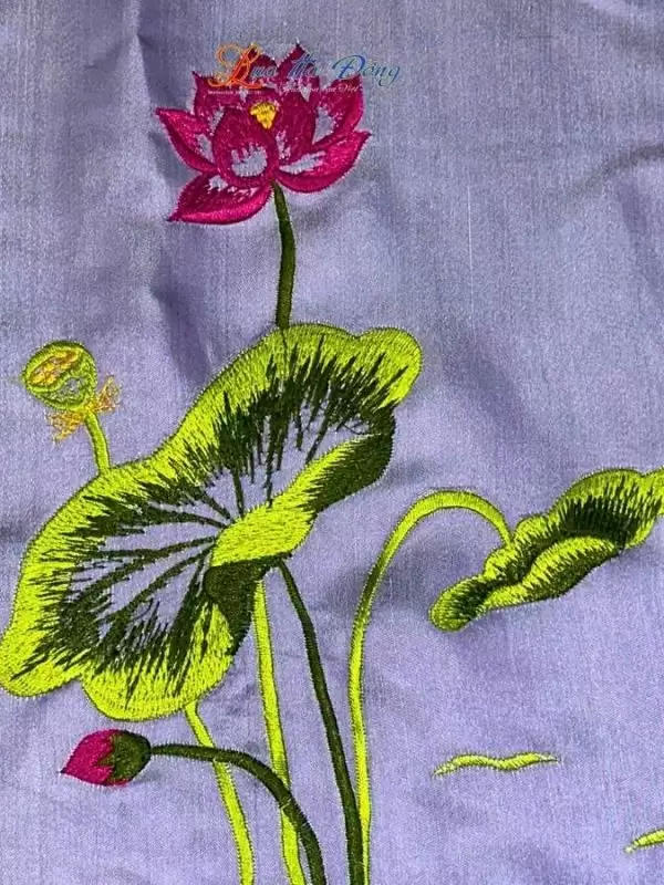 Khăn lụa thêu sen trơn tím hoa cà