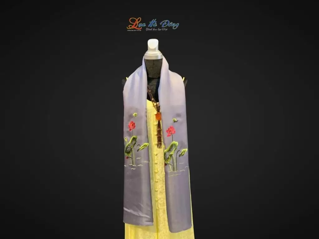 Khăn lụa trơn thêu sen tím xám