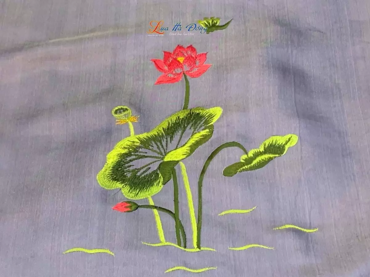 Khăn lụa trơn thêu sen tím xám