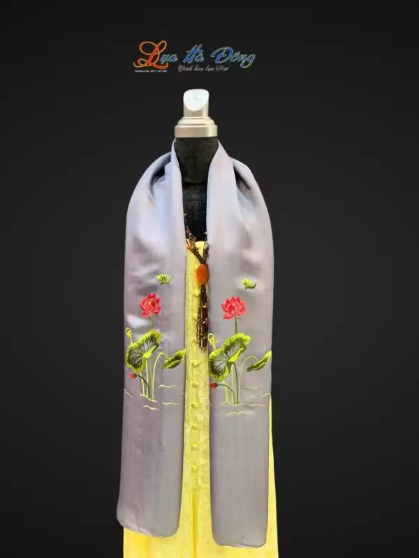 Khăn lụa trơn thêu sen xám