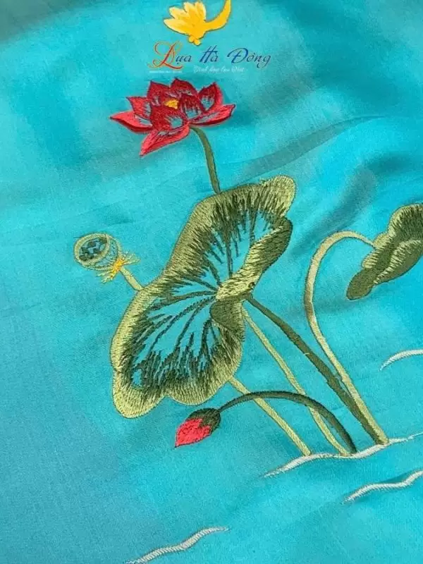 Khăn lụa trơn thêu sen xanh ngọc