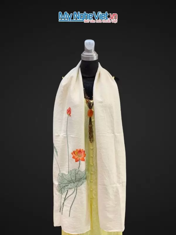 Khăn lụa đũi họa tiết hoa sen thêu tay 100% silk