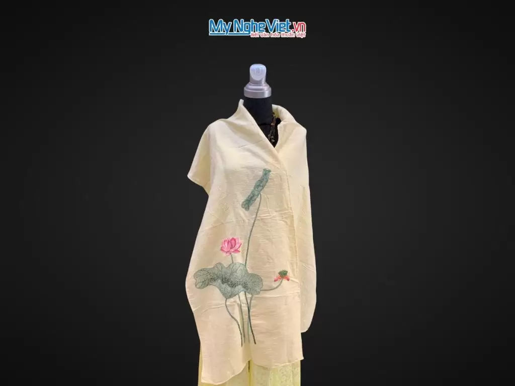Khăn lụa đũi họa tiết hoa sen thêu tay 100% silk