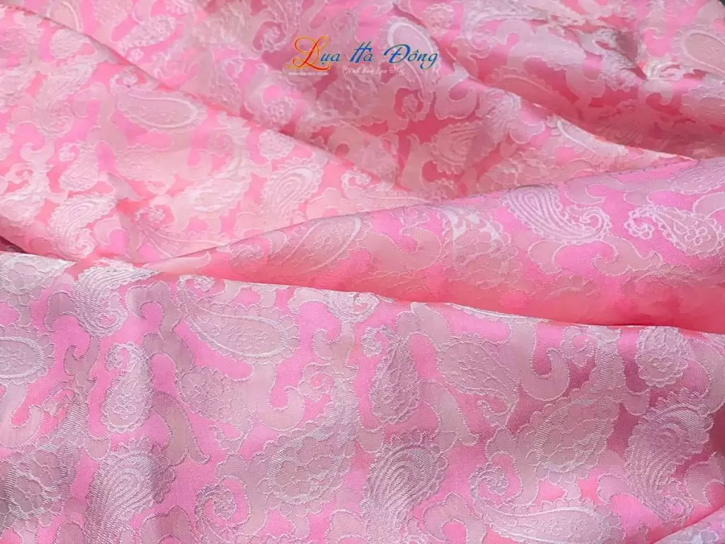 Khăn lụa thêu tay đuôi công hồng