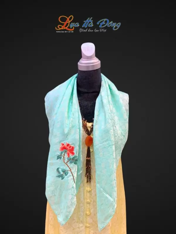 Khăn lụa thêu tay hồng thọ nhí xanh mint
