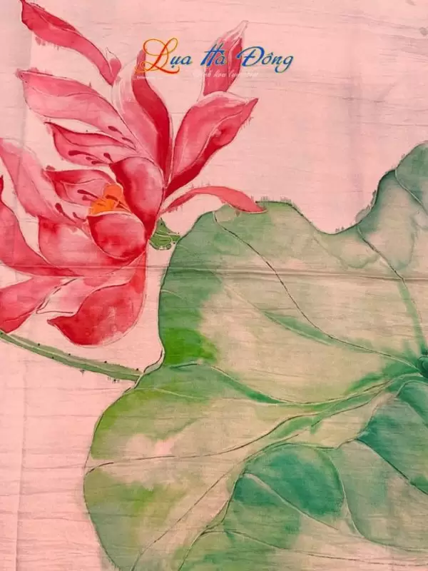 Khăn lụa tơ tằm vẽ tay sen màu hồng san hô