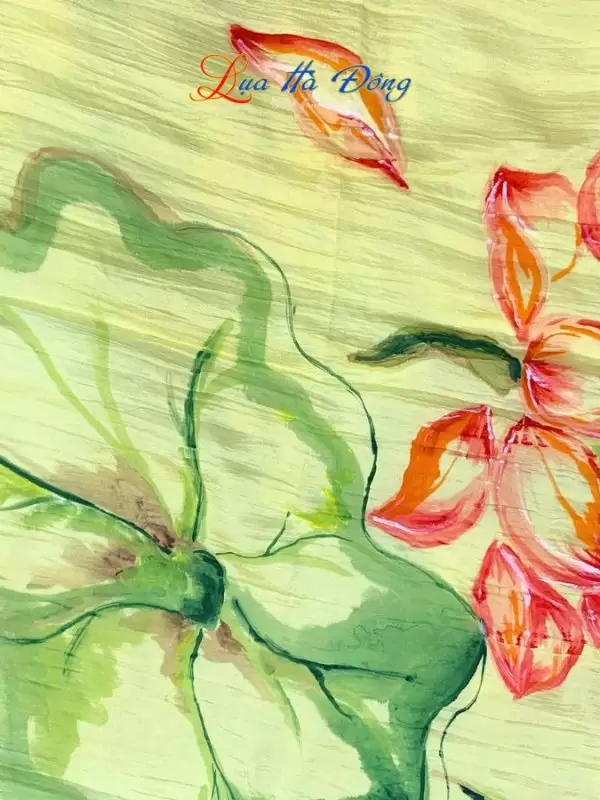 Khăn lụa tơ tằm vẽ tay sen vàng