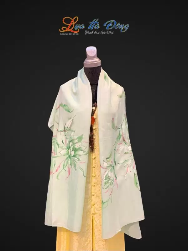 Alternative view of Khăn lụa tơ tằm vẽ tay MNV-PT70180/7