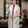 Khăn lụa tơ tằm vẽ hoa tay cao cấp