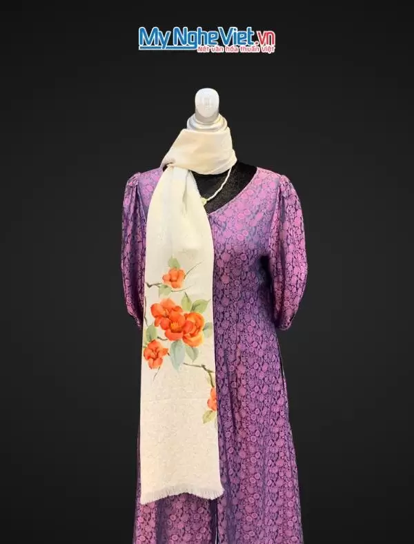 Khăn lụa đũi họa tiết hoa vẽ tay 100% silk cao cấp