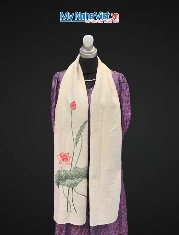 Khăn lụa đũi họa tiết hoa sen thêu tay màu trắng 100% silk cao cấp