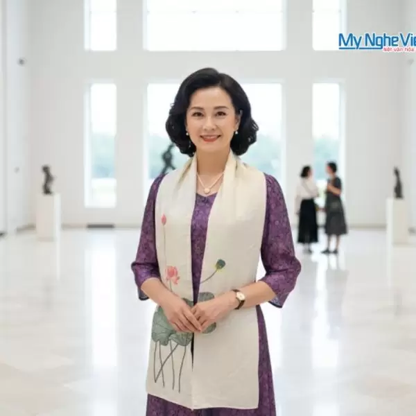 Khăn lụa đũi họa tiết hoa sen thêu tay màu trắng 100% silk cao cấp