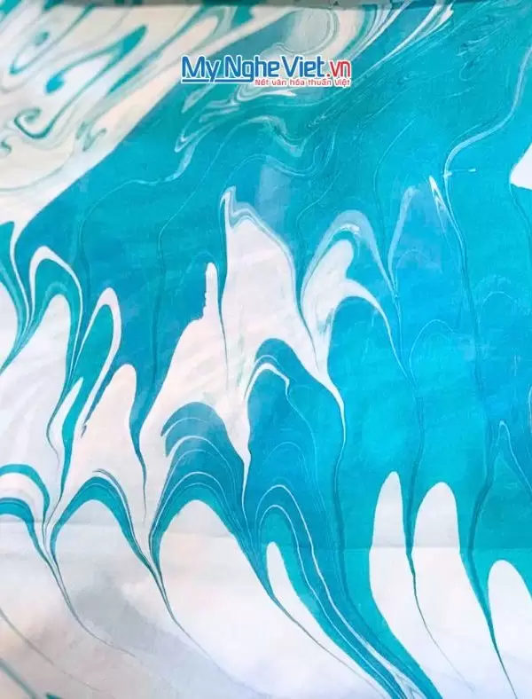 Khăn Lụa Vuông Thủy Ấn Tơ Tằm Màu Xanh