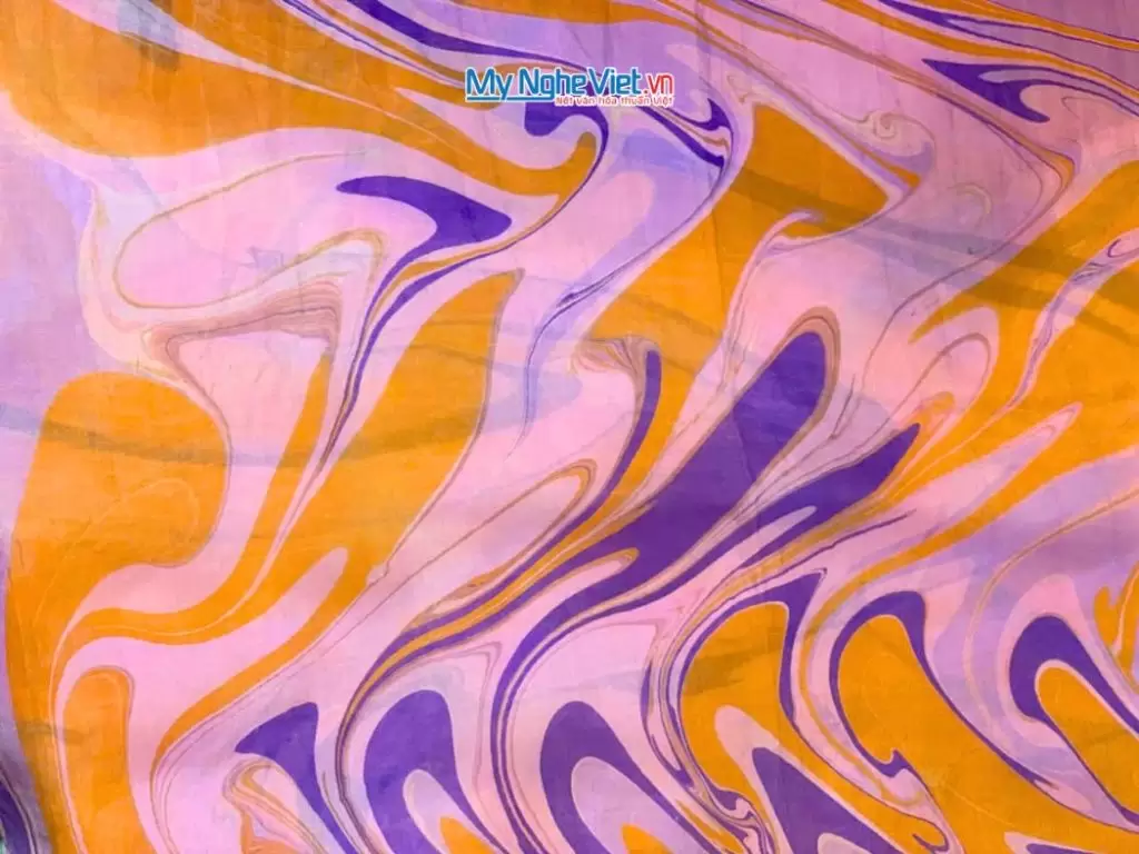 Khăn Lụa Vuông Thủy Ấn Tơ Tằm Màu Hồng Cam