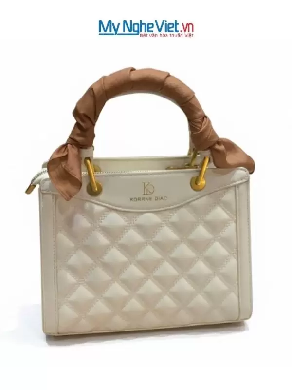 Khăn lụa vuông tơ tằm trơn màu nâu cà phê