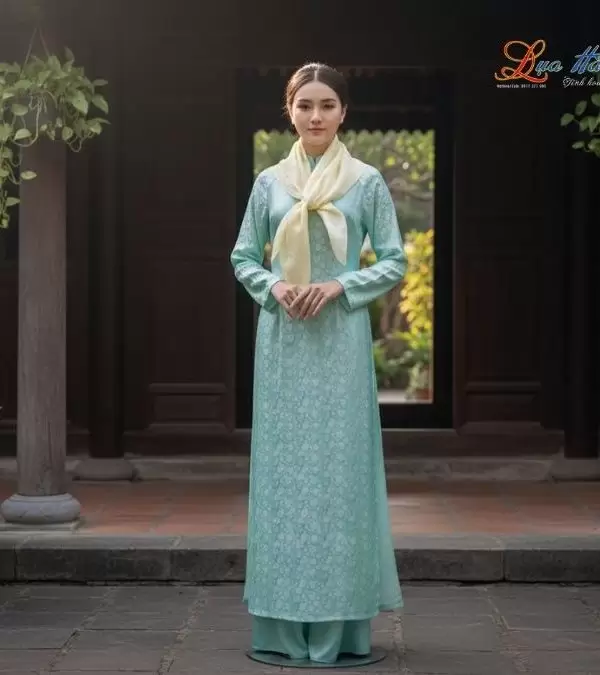 Khăn Lụa Vuông Tơ Tằm Thêu Hoa Sen Họa Tiết Hoa Cúc Màu Vàng Mỡ Gà