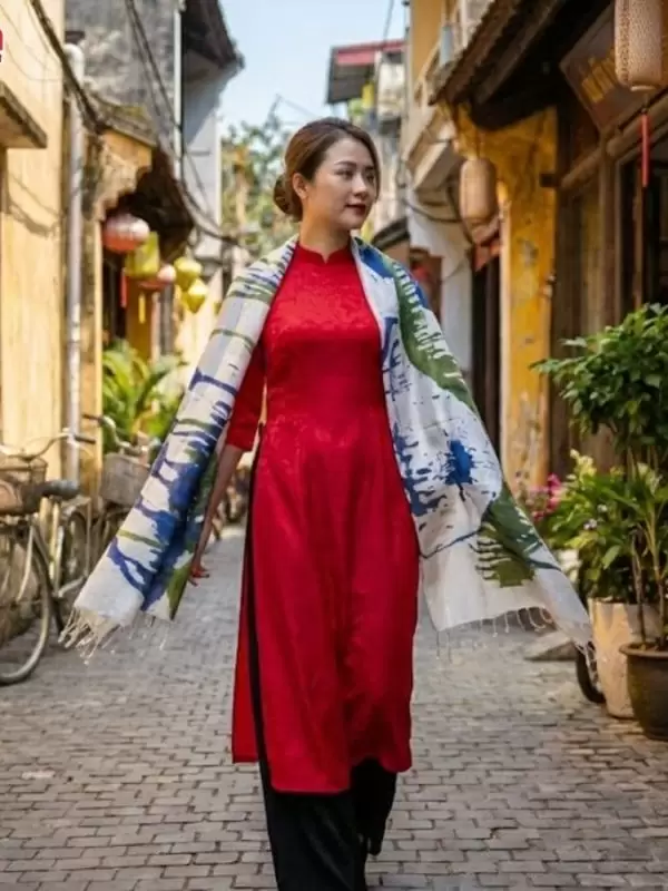 Khăn loang lụa tơ tằm