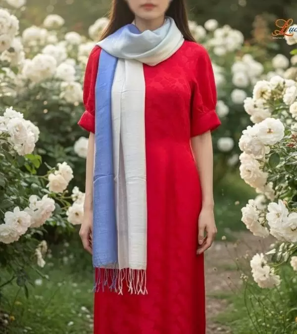 Khăn lụa tơ tằm loang màu xanh dương 100% silk