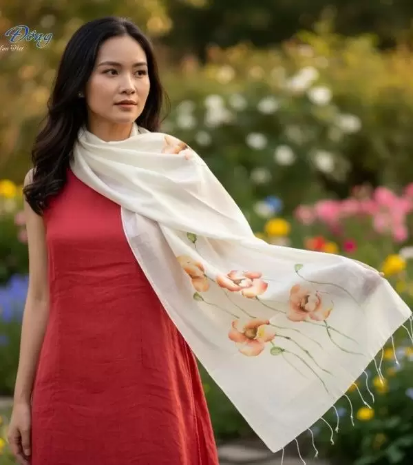 Khăn lụa tơ tằm vẽ tay hoa tua rua 100% silk